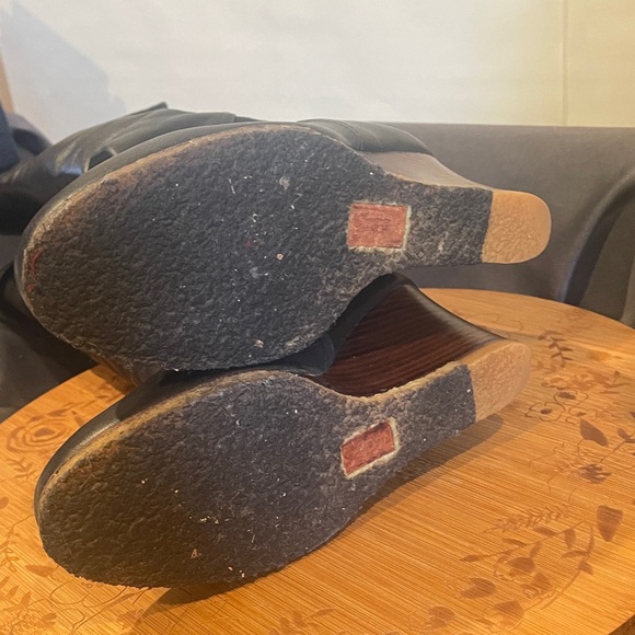 UGG Ravenna Black Over the Knee Wedge Boots size 8 - Picture 6 of 10